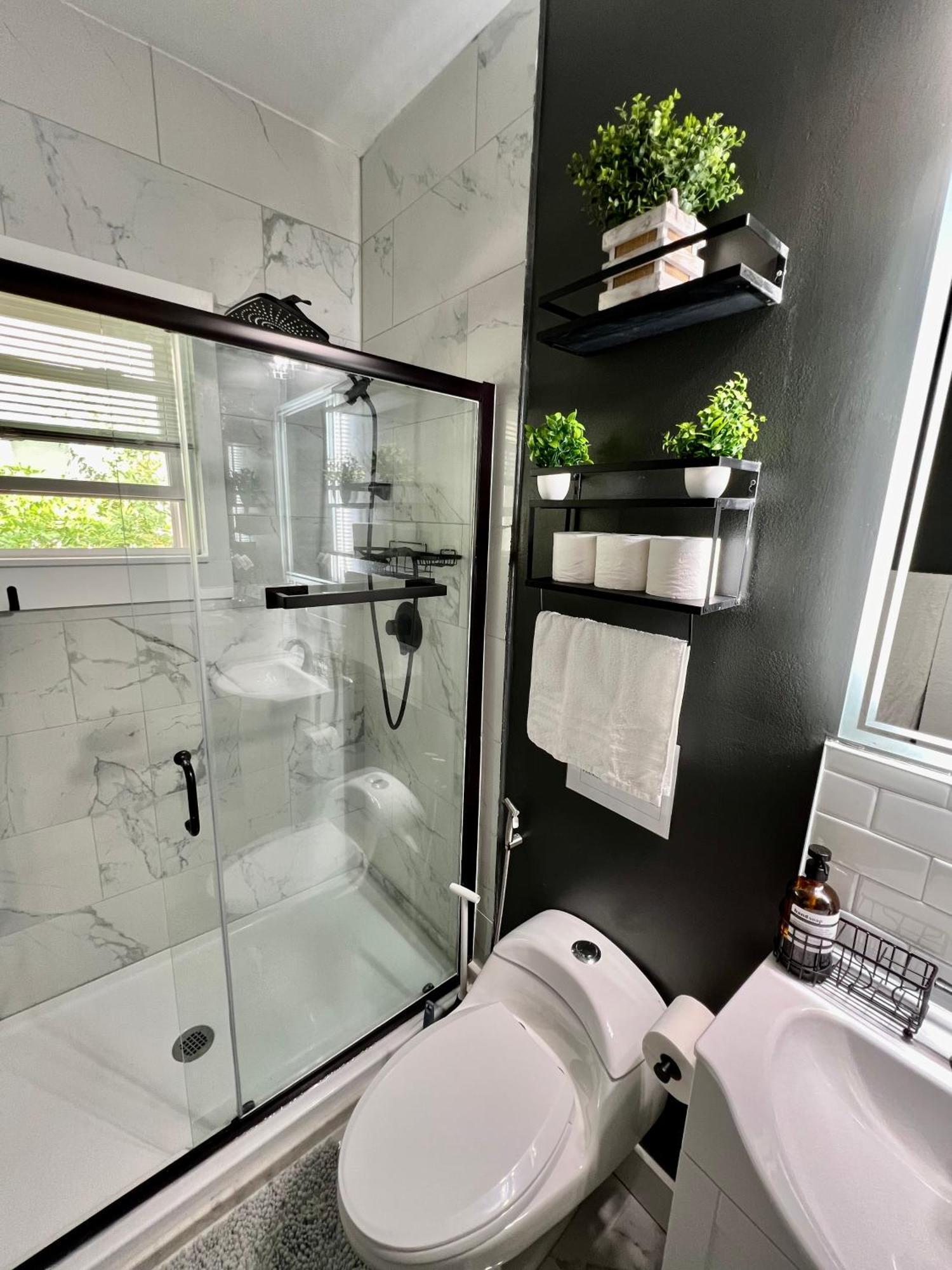 Charming 2Br 2Ba 10 Min Dt Airport By Lsp Homes Atlanta Exteriér fotografie